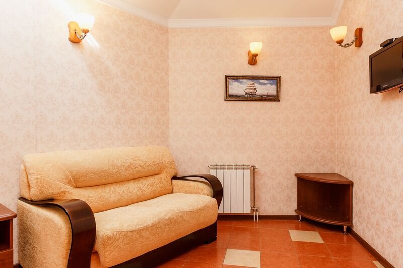 Люкс Семейный 2-местный 2-комнатный (корпус Улучшенный)