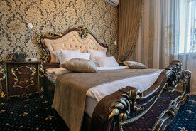 Люкс VIP Президентский 2-местный 2-комнатный, Отель Full House, Ростов-на-Дону