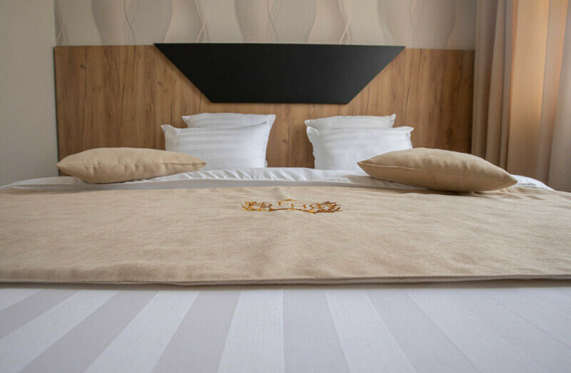 decd8b9b118056353e79e697d2a5cccc_1050x600