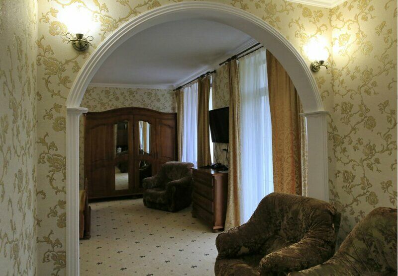 Джуниор Сюит 2-местный 1-комнатный (корпус №2)