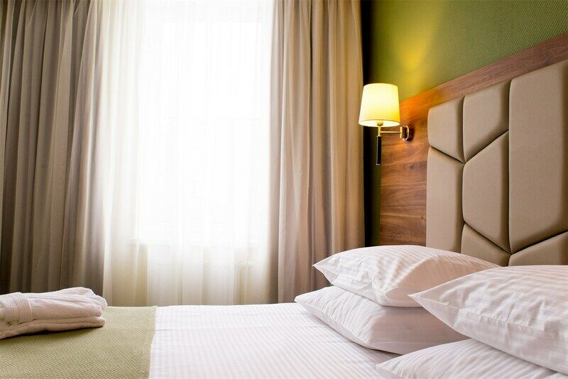 Полулюкс 2-местный (вид на город)