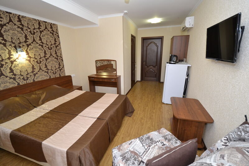 Стандартный 2-местный (вид на бассейн