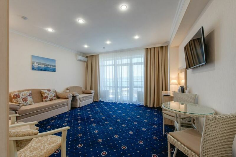 Люкс 2-местный 2-комнатный