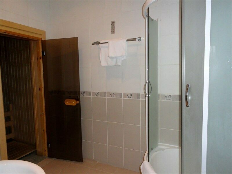 Люкс 4-местный 2-комнатный