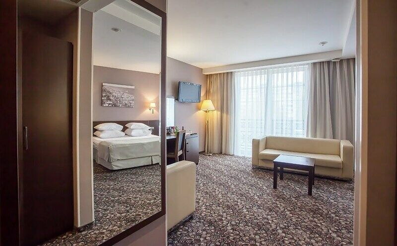 Представительский 2-местный (вид на город)