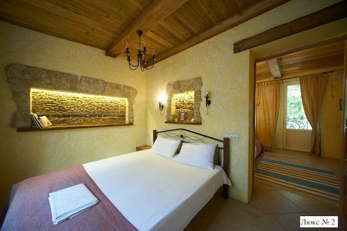 Люкс 4-местный 2-комнатный №2