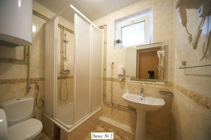 Люкс 4-местный 2-комнатный №2