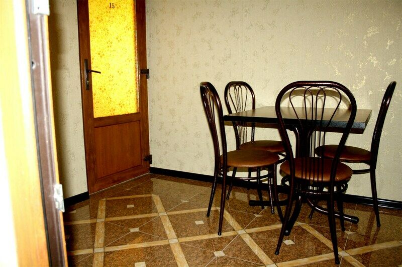 Стандартный 2-местный 2-уровневый (с видом на бассейн)