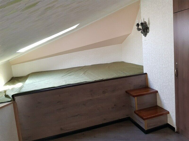 Стандартный 2-местный 2-уровневый (с видом на бассейн)