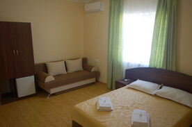 Комфорт 2-местный 1-комнатный, Отель Ayat, Алушта