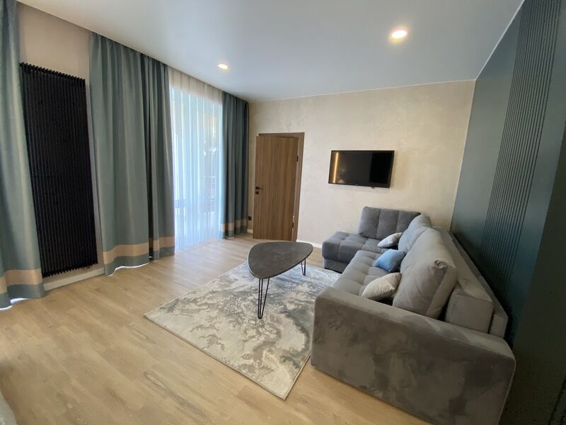 Люкс 2-местный 1-комнатный (с террасой)