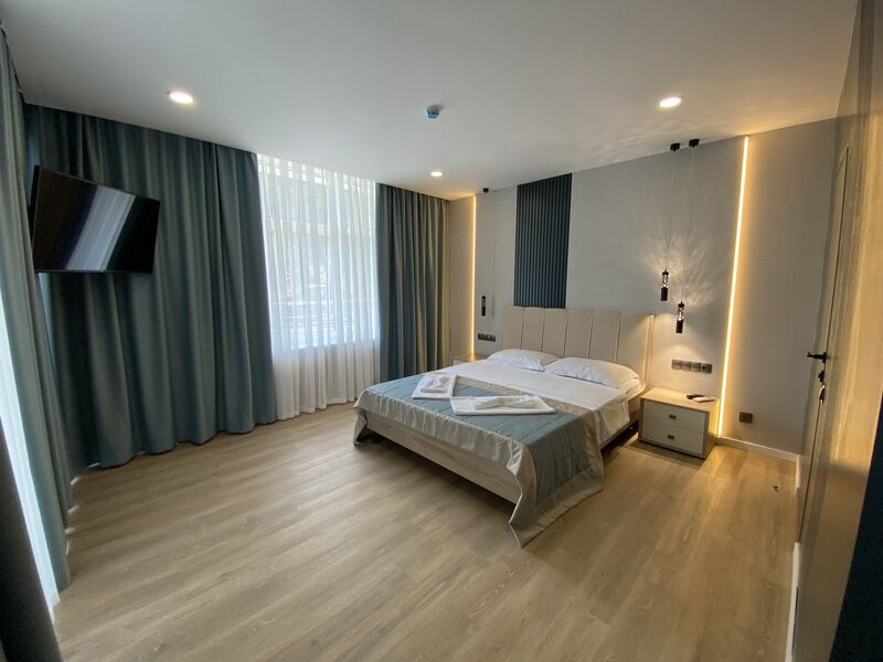 Люкс 2-местный 1-комнатный (с террасой)