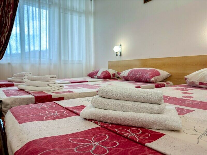 Стандартный 3-местный (с балконом, 1 корпус, 2-3 этаж)