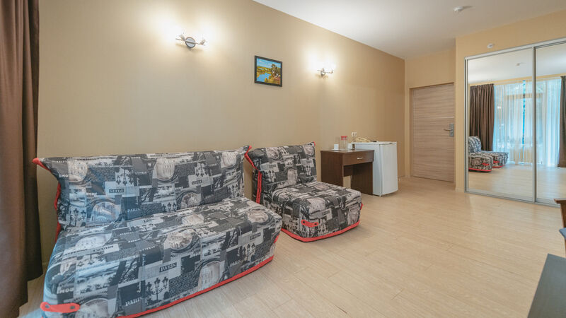 Стандартный Семейный 4-местный 2-комнатный