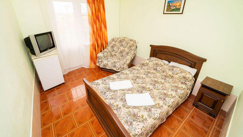 Стандартный 2-местный (с балконом корпус 1)