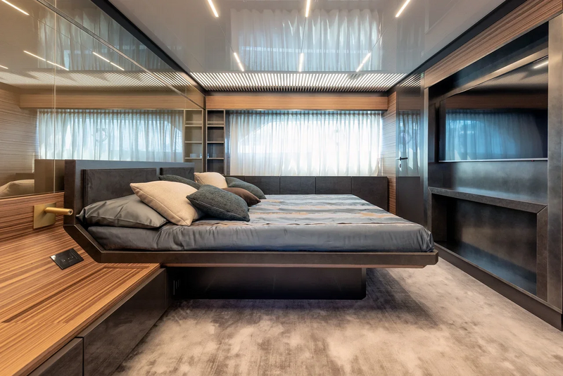 Яхта Mriya | Модель Ferretti 920