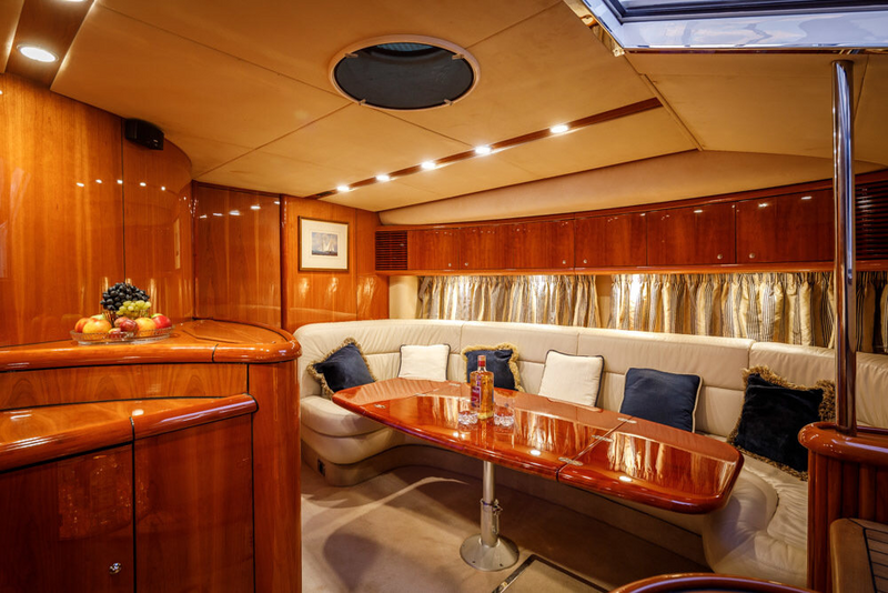 Моторная яхта «Меркурий-1»