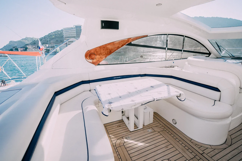 Моторная яхта «Меркурий-1»