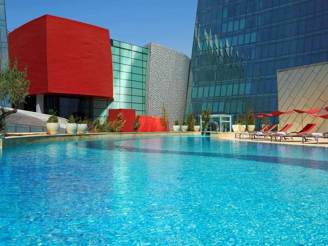 Бассейн | Fairmont Hotel at Flame Towers, Бакинский экономический округ