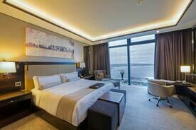 Deluxe 2-местнй Sea View, Отель Fairmont Hotel at Flame Towers, Баку