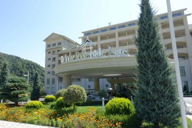 Отель Qafqaz Riverside, Габала, Габалинский район
