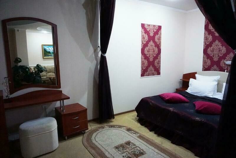 Студио 4-местный