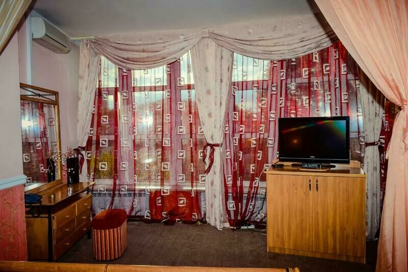 Студио 4-местный