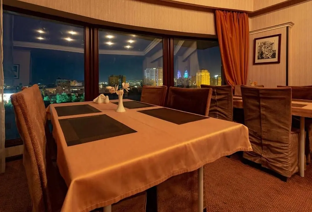 Ресторан | Diplomat Hotel, Бакинский экономический округ