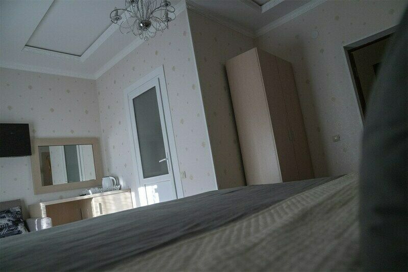 Стандартный 3-местный (с видом на горы)