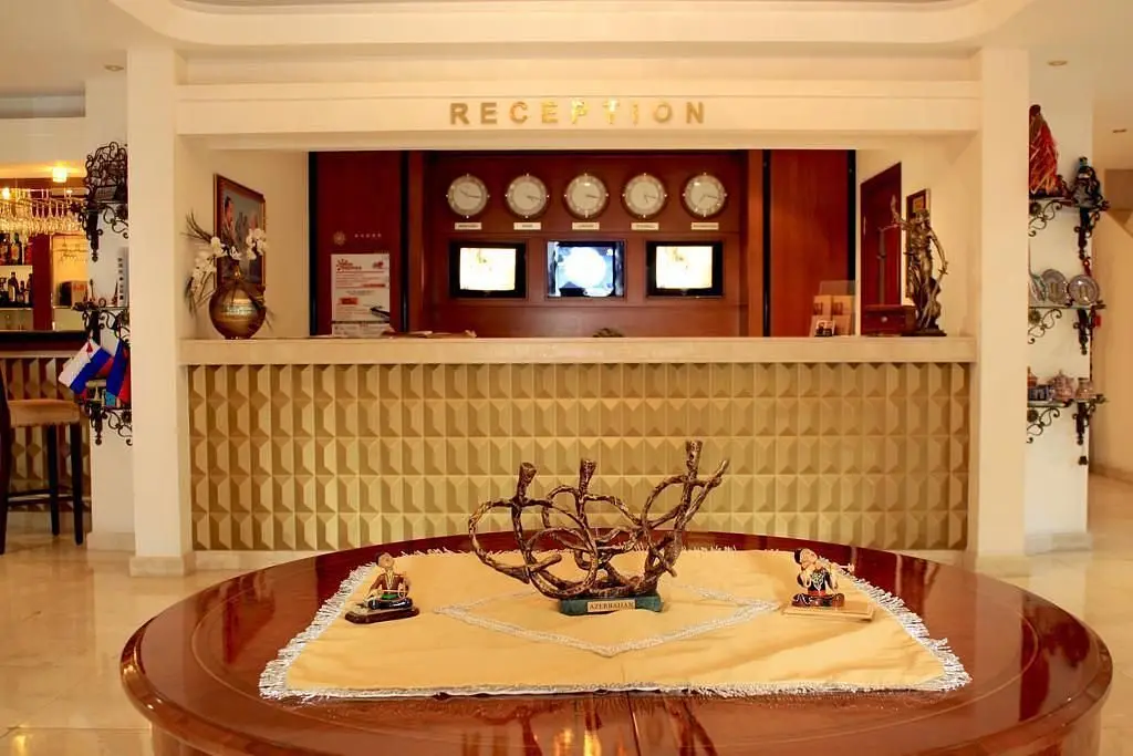 Стойка размещения | Atropat Hotel, Бакинский экономический округ