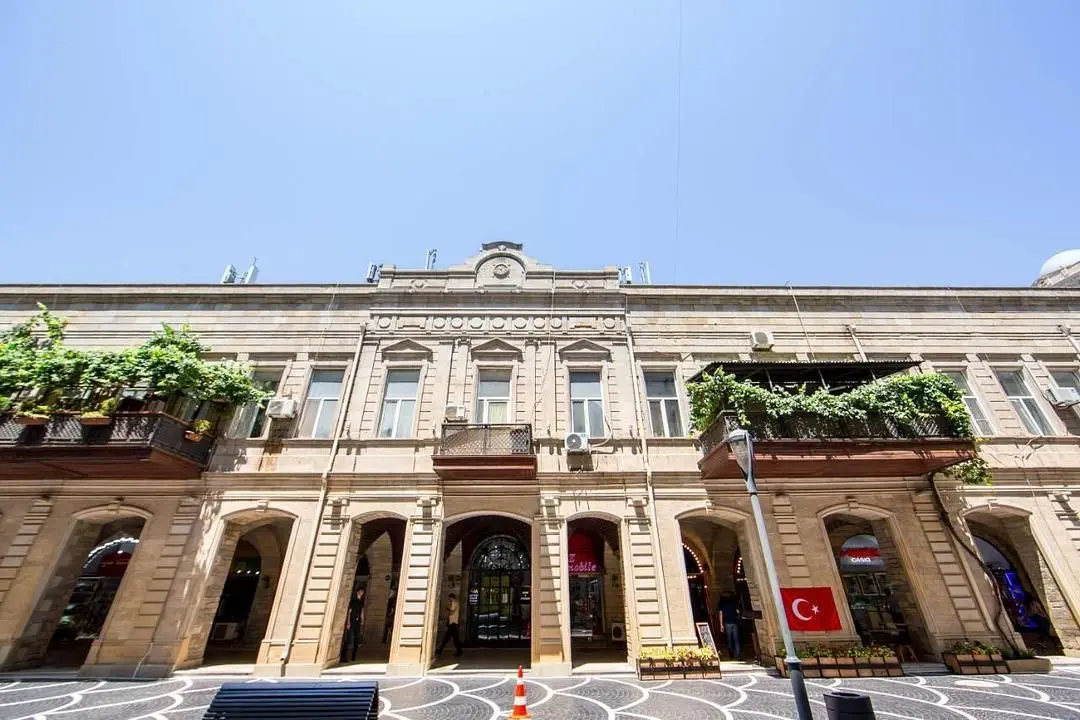 Отель Grand Midway Hotel, Баку, Бакинский экономический округ
