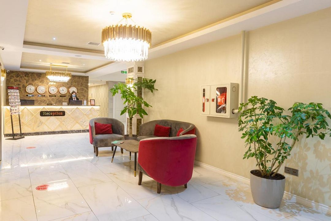 Холл | Grand Midway Hotel, Бакинский экономический округ