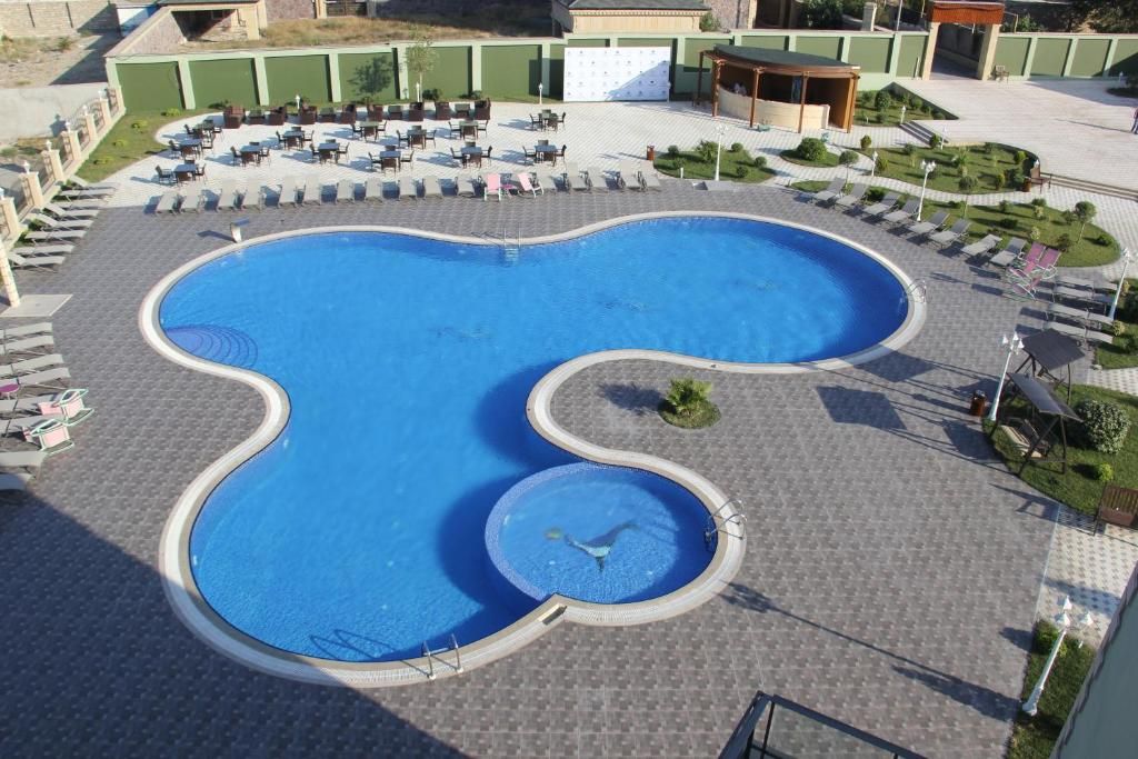 Бассейн | Khazar Inji, Бакинский экономический округ