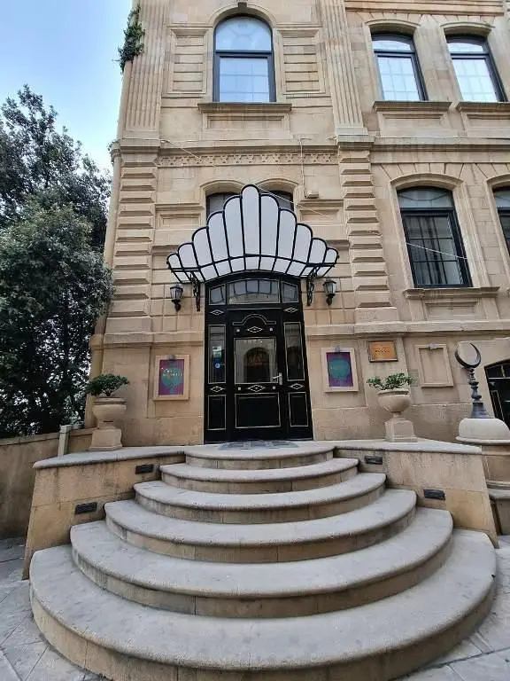 364218264 (1) | Sultan Inn Baku, Бакинский экономический округ