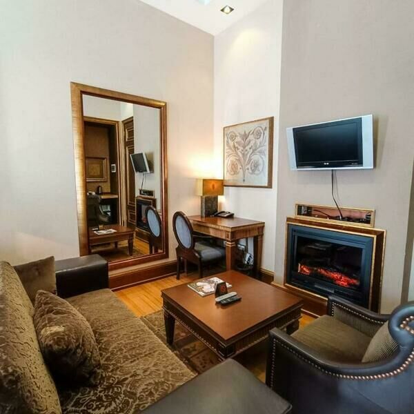 Superior (Tower veiw)