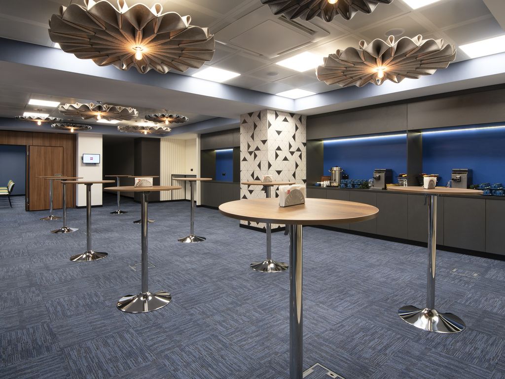 Фойе | Ibis Baku City Hotel, Бакинский экономический округ