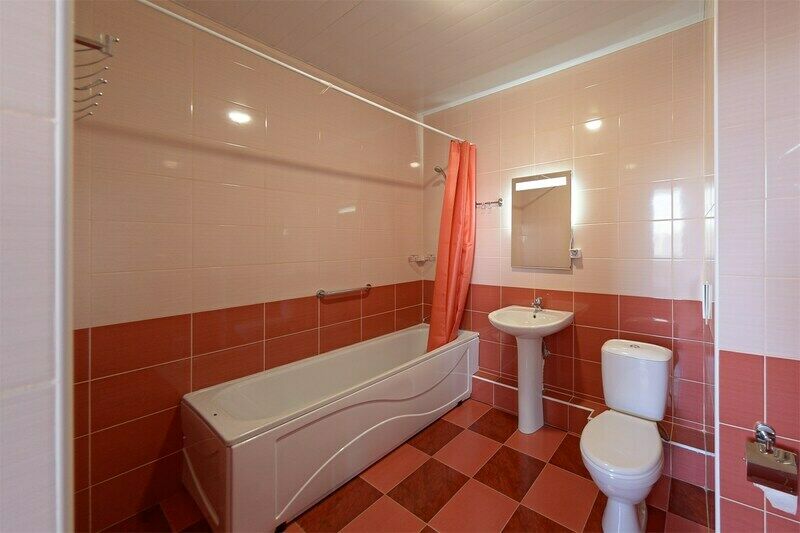 Полулюкс 2-местный (Семейный)