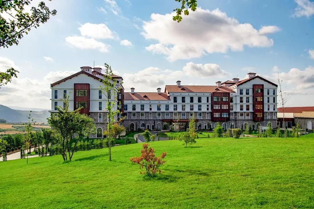 Фасад | Basqal Resort & Spa, Бакинский экономический округ