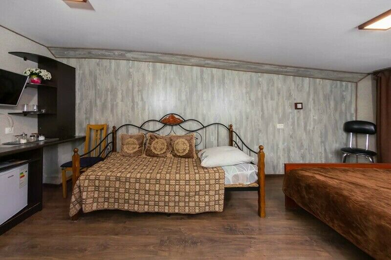 Эконом 3-местный