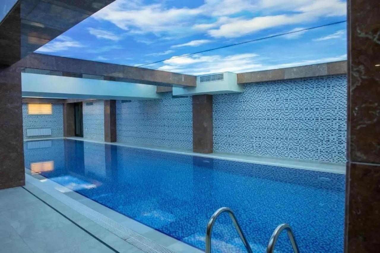 Бассейн | Arion Hotel Baku, Бакинский экономический округ