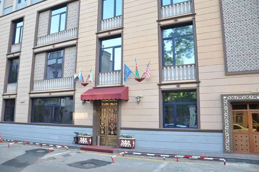 Отель Mildom Hotel Baku, Баку, Бакинский экономический округ