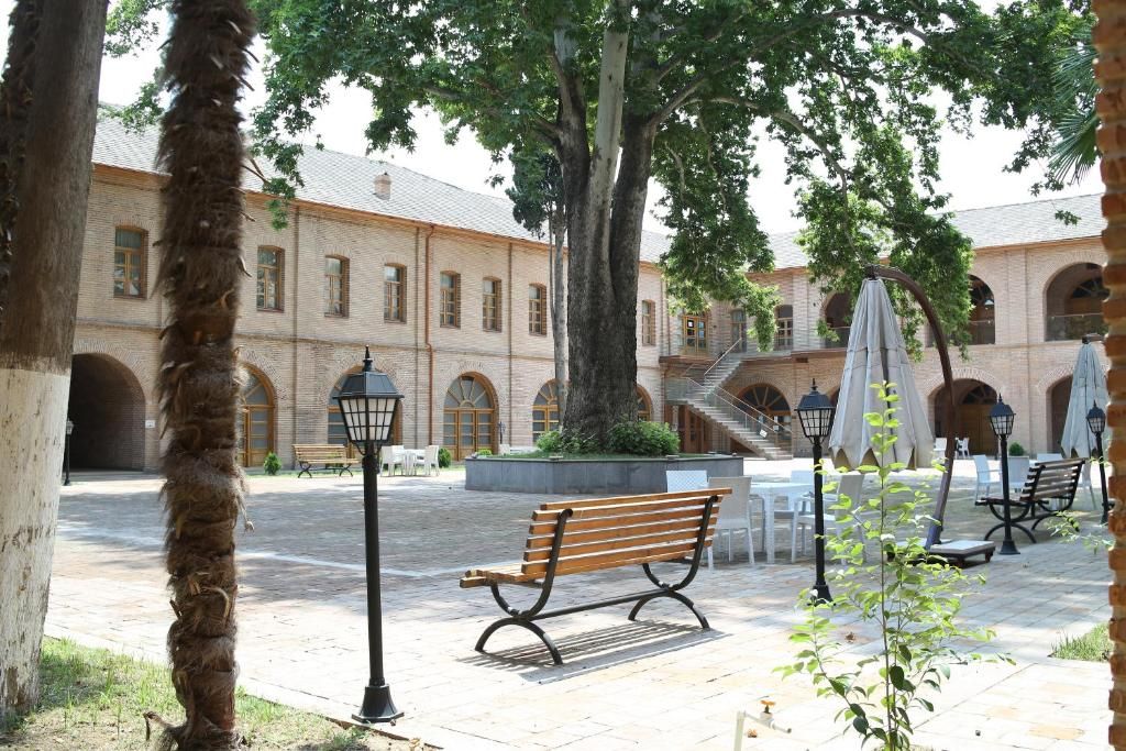 Территория | Shah Abbas Karvansaray Hotel, Гянджа-Дашкесанский экономический район