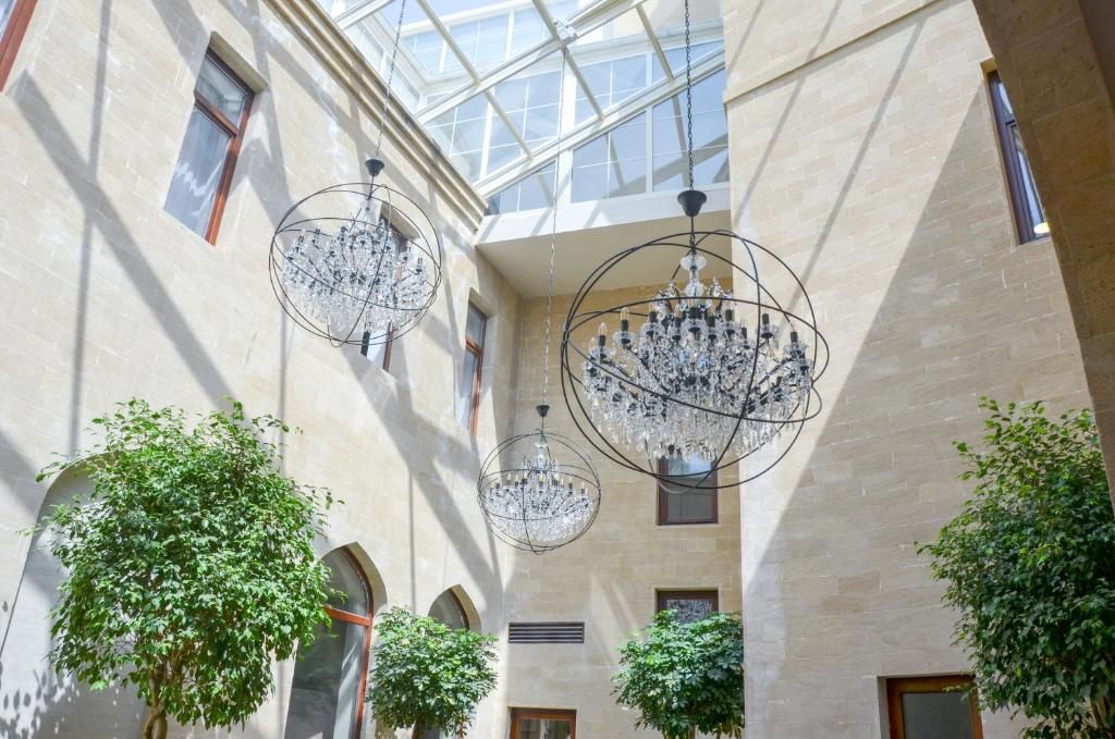 Лобби | Shirvanshah hotel, Бакинский экономический округ