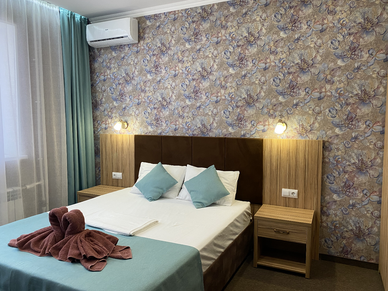 Люкс 4-местный 2-комнатный