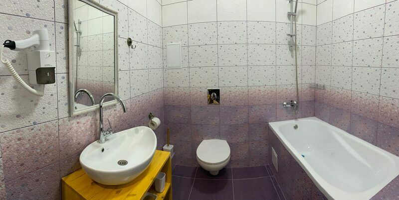 Люкс 4-местный 2-комнатный