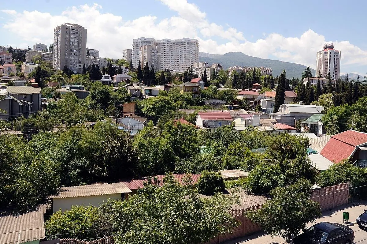 вид на город | Фламинго, Крым