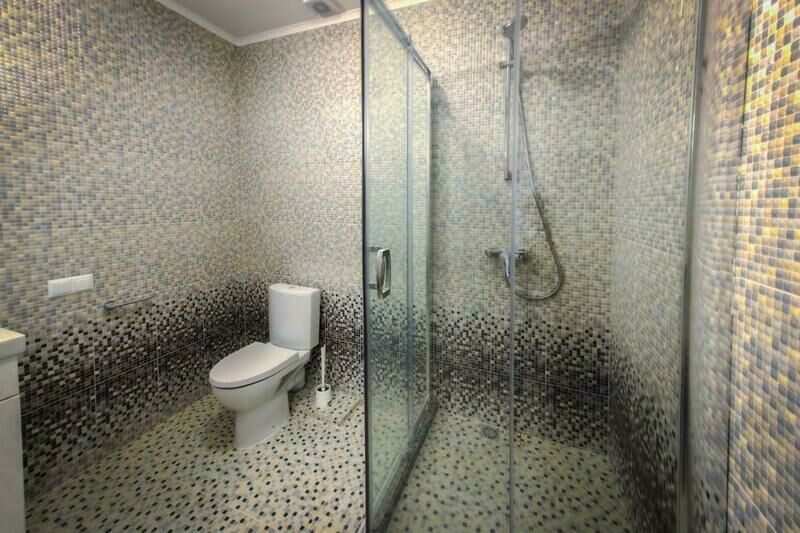 улучшенные апартаменты с 1 спальней 6-местные (5)