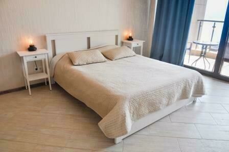 апартаменты-студио с видом на море 2  (4)