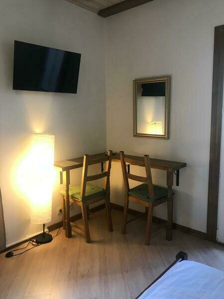 Стандартный Улучшенный 2-местный 1-комнатный (с балконом)