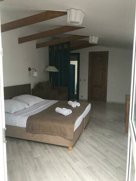 Стандартный Улучшенный 2-местный 1-комнатный (с балконом)